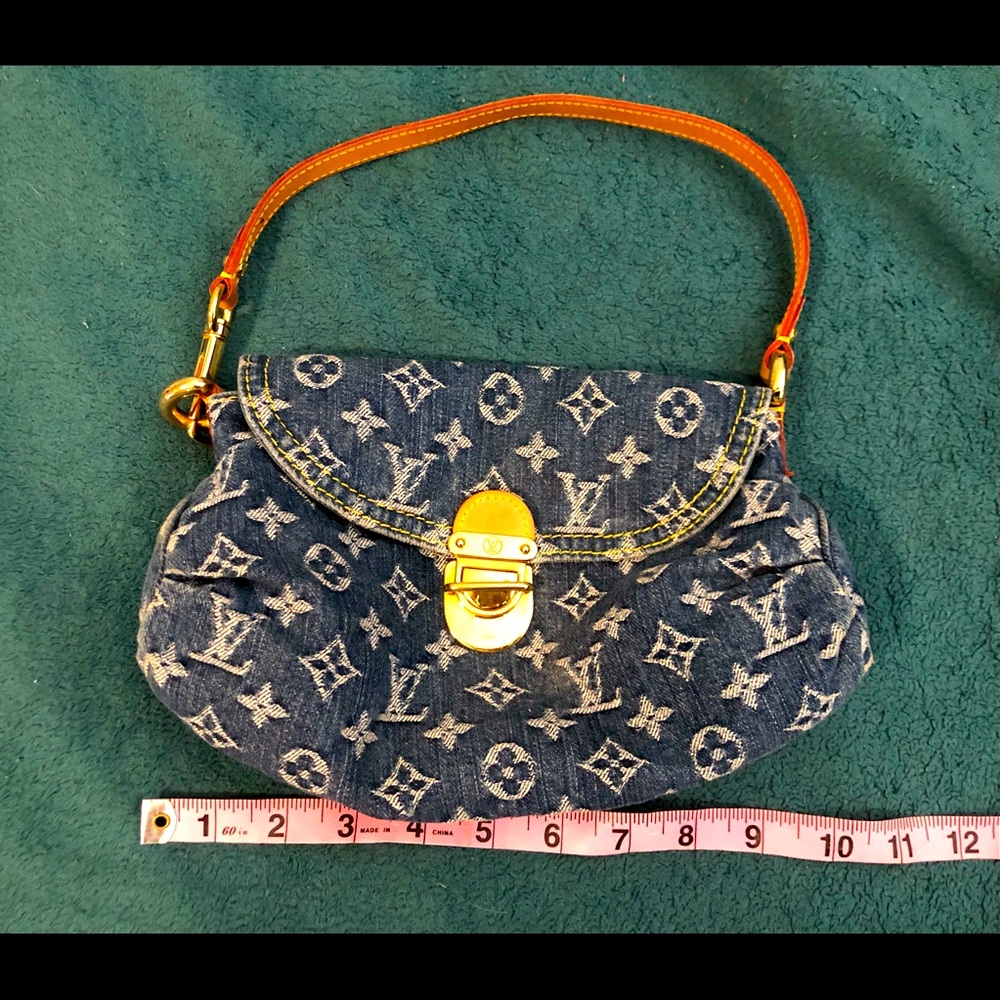DENIM RARE Louise Vuitton Shoulder Bag.